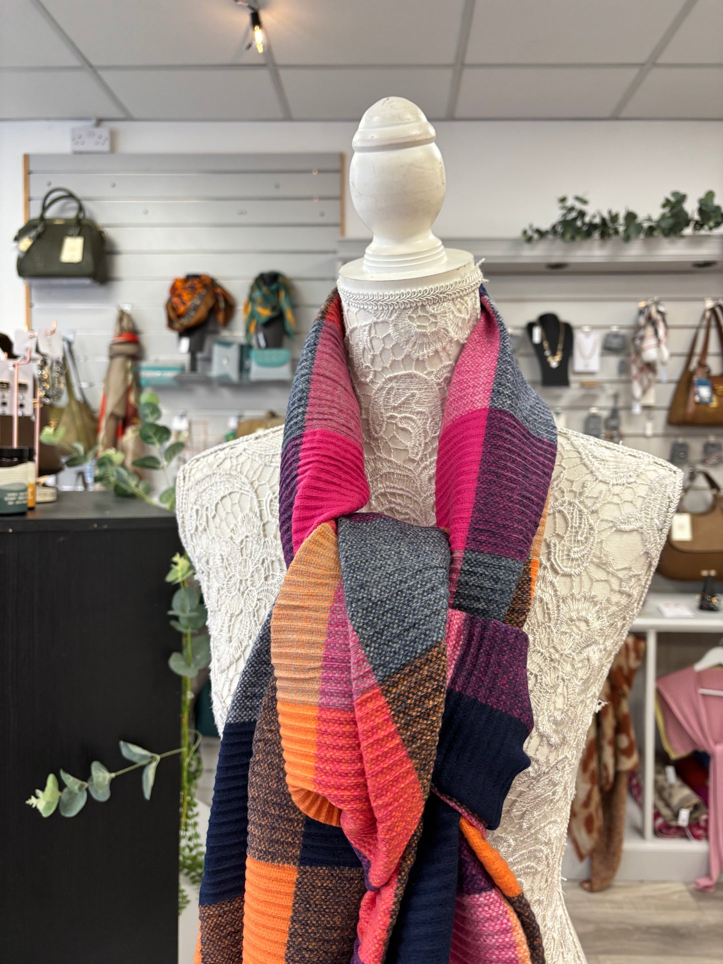 Rita Scarf