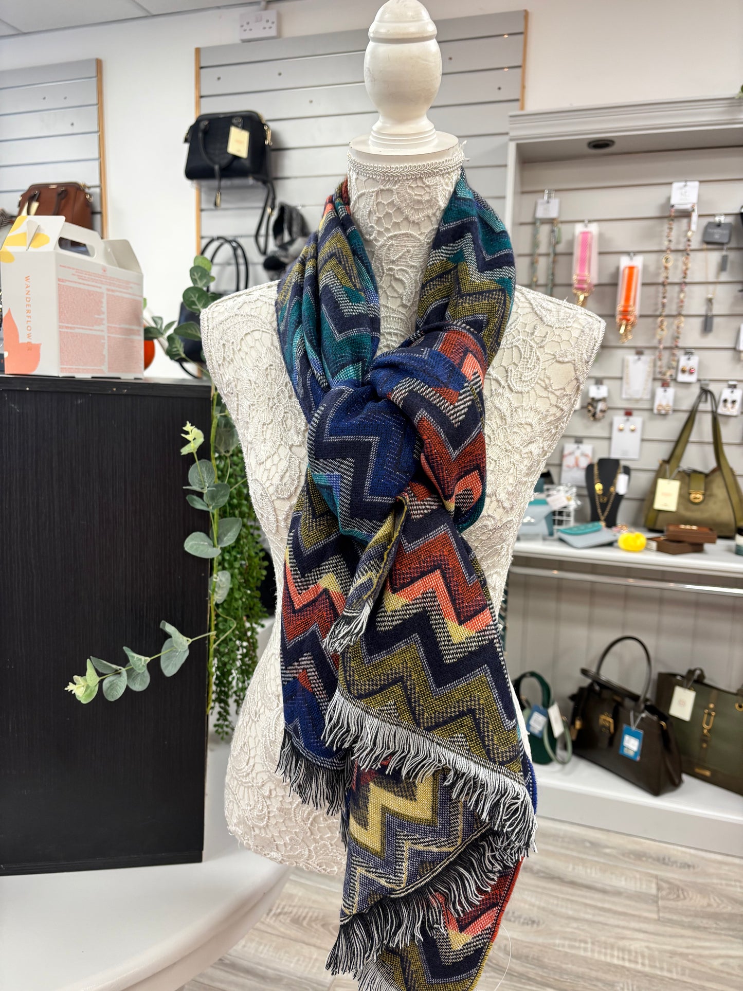 Mollie zig zag scarf