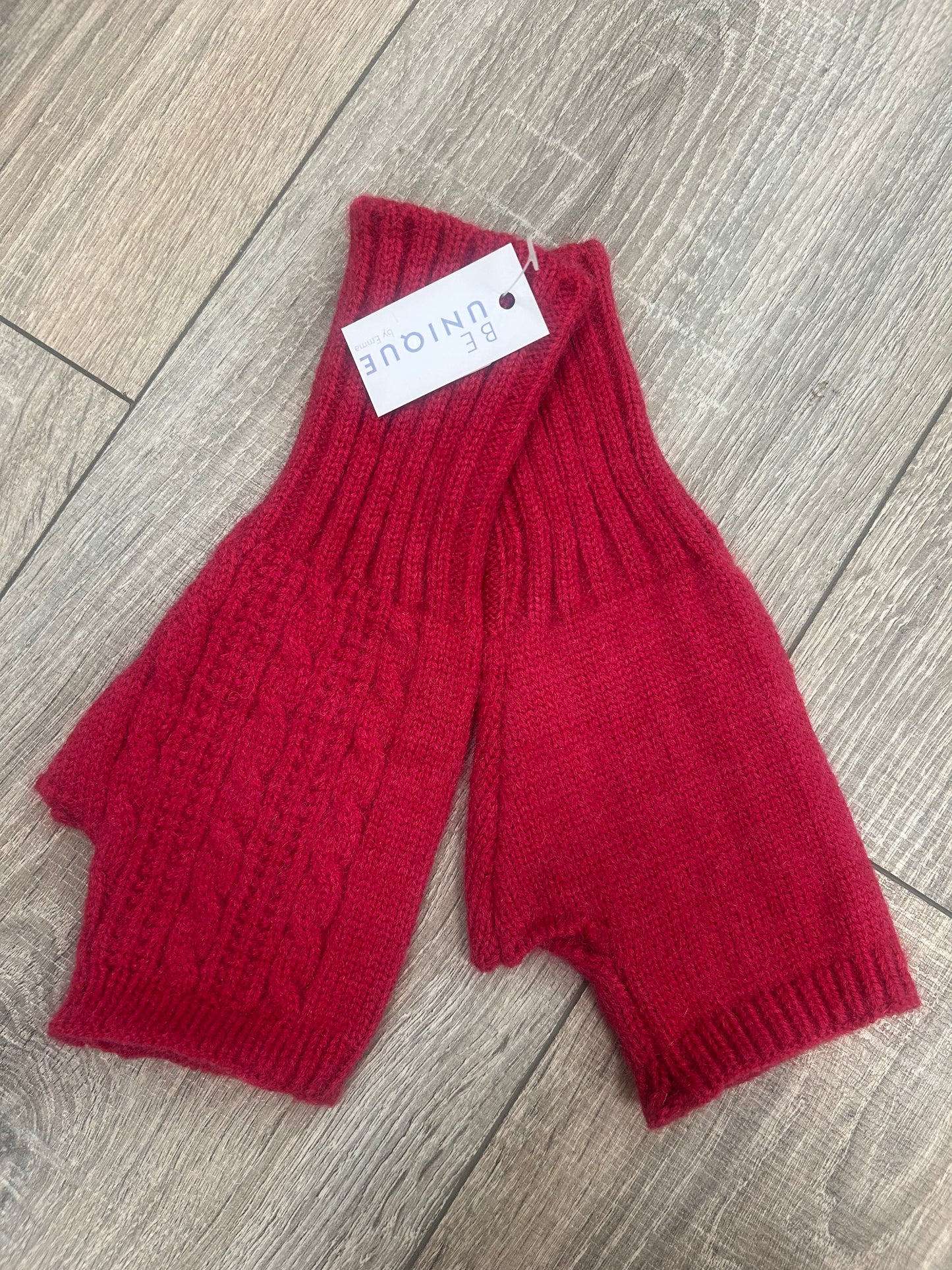 Tamzin Mittens