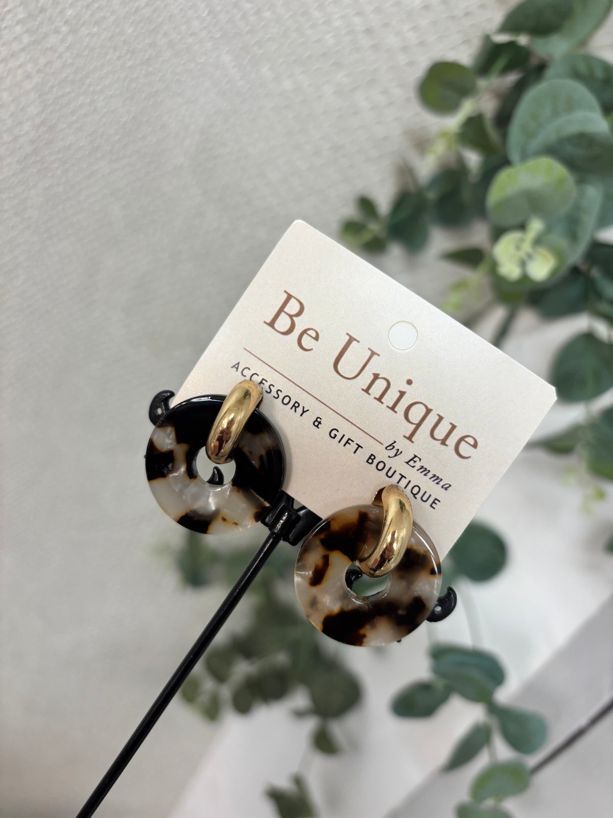 Roma resin animal print earrings