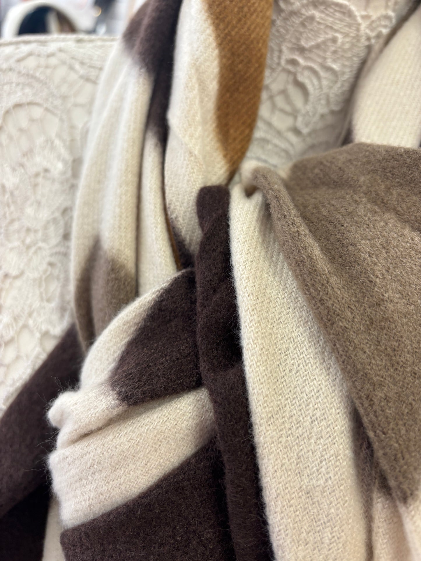 Bonnie fleece scarf