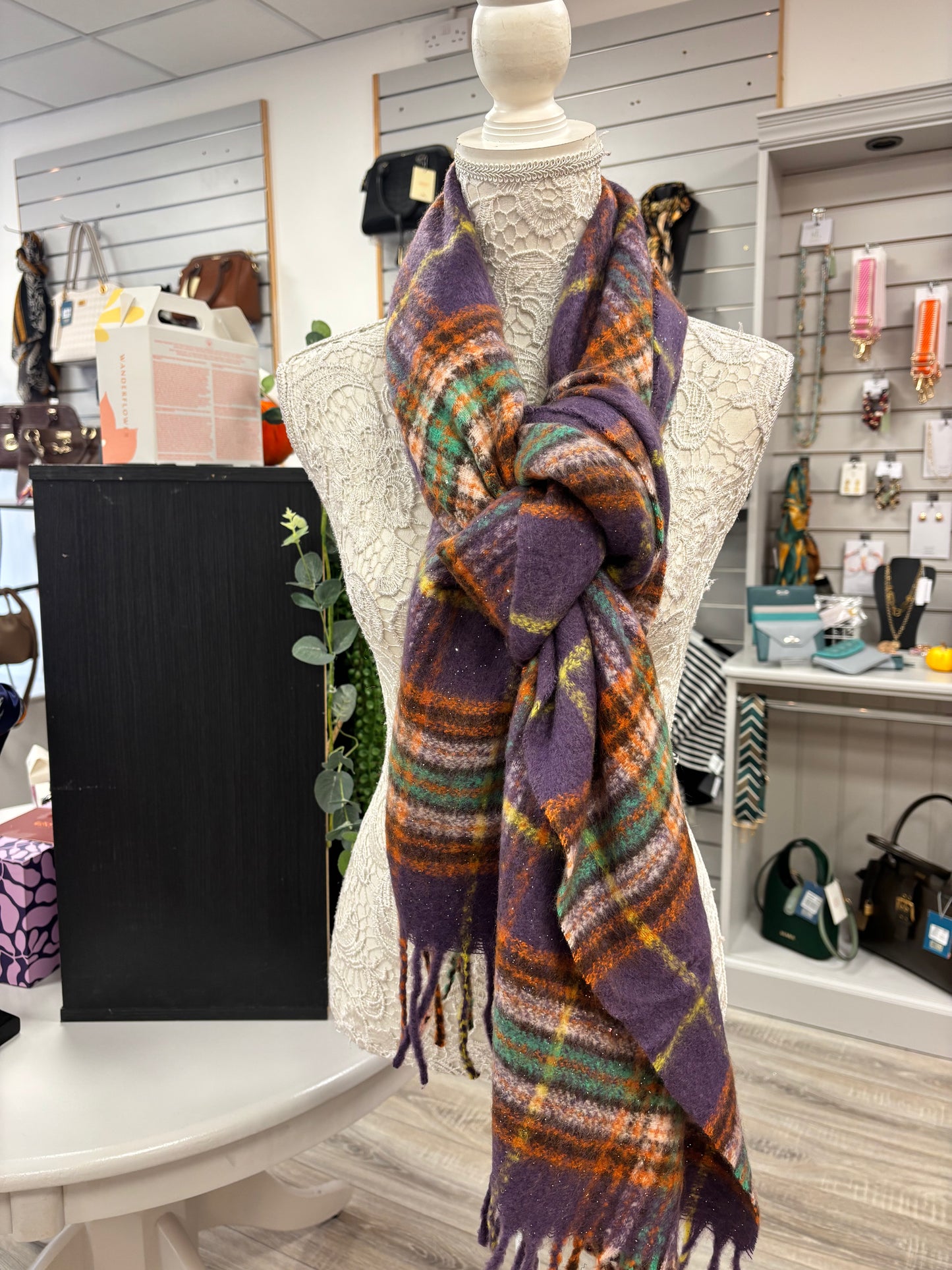 Lara purple checked scarf