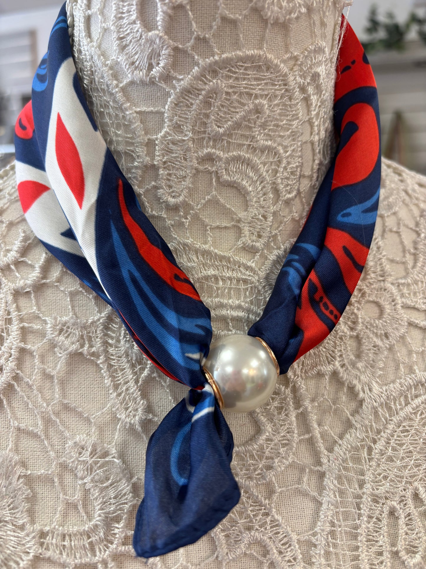 Denise magnetic neck scarf/necklace