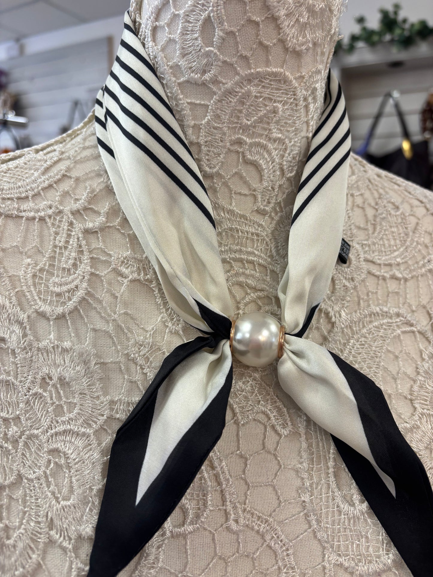 Francis double tie scarf