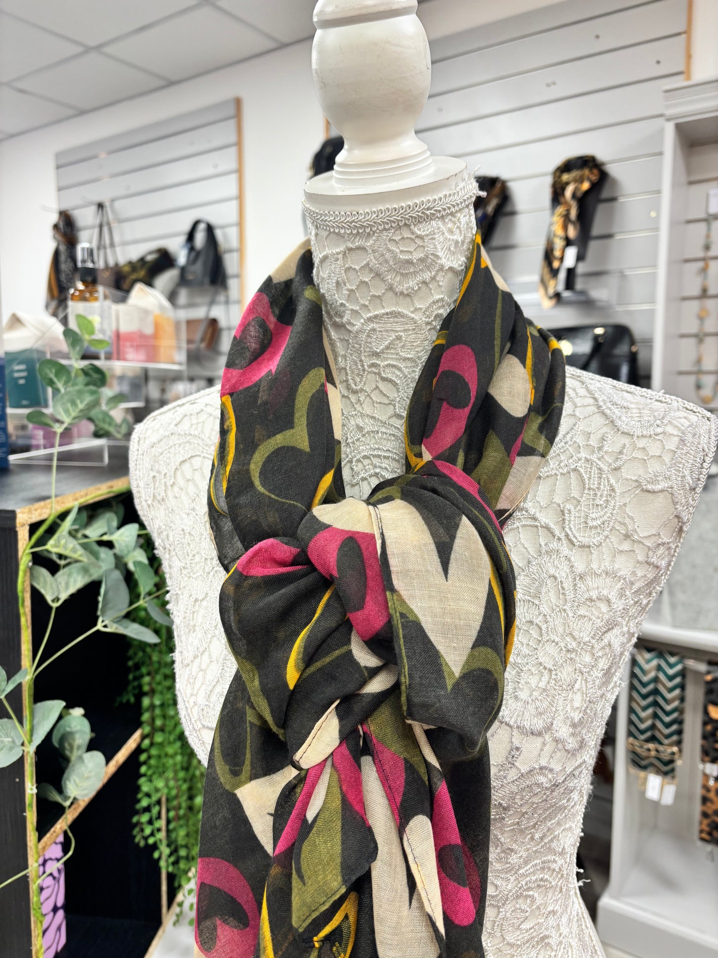 Heart light weight scarf