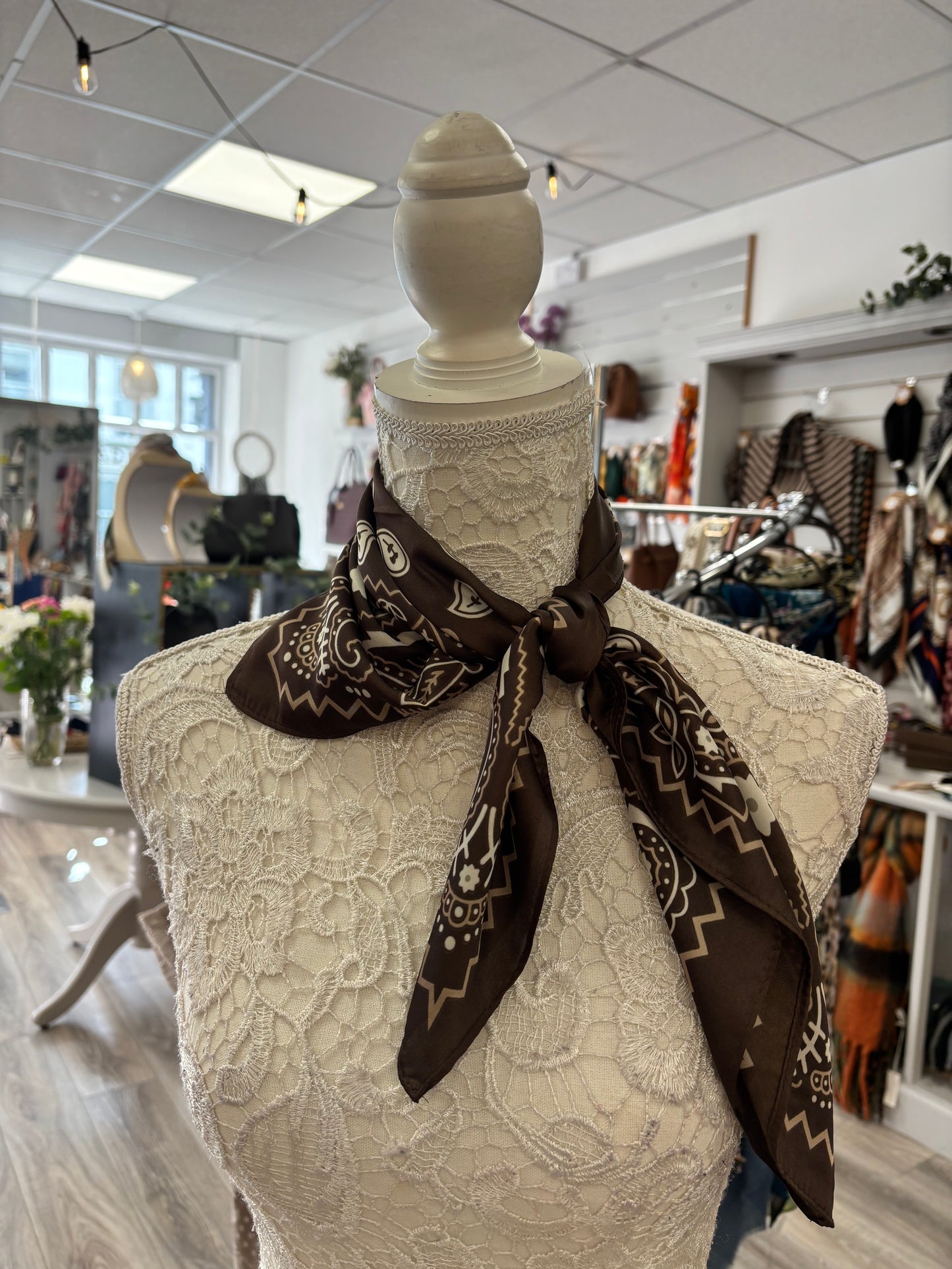 Rita Paisley brown scarf