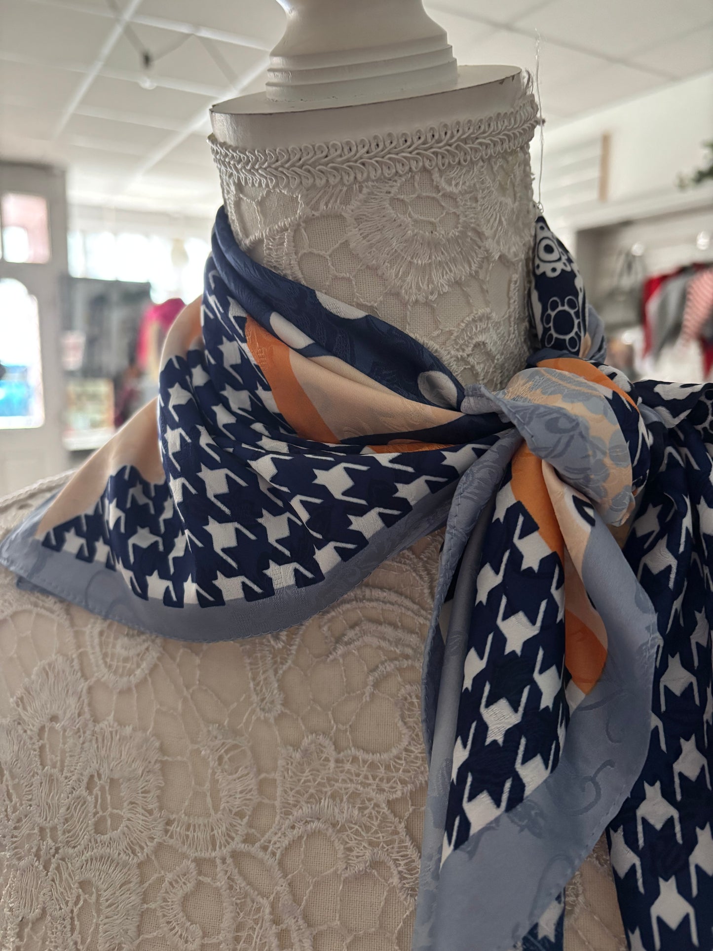 Nuala neck scarf