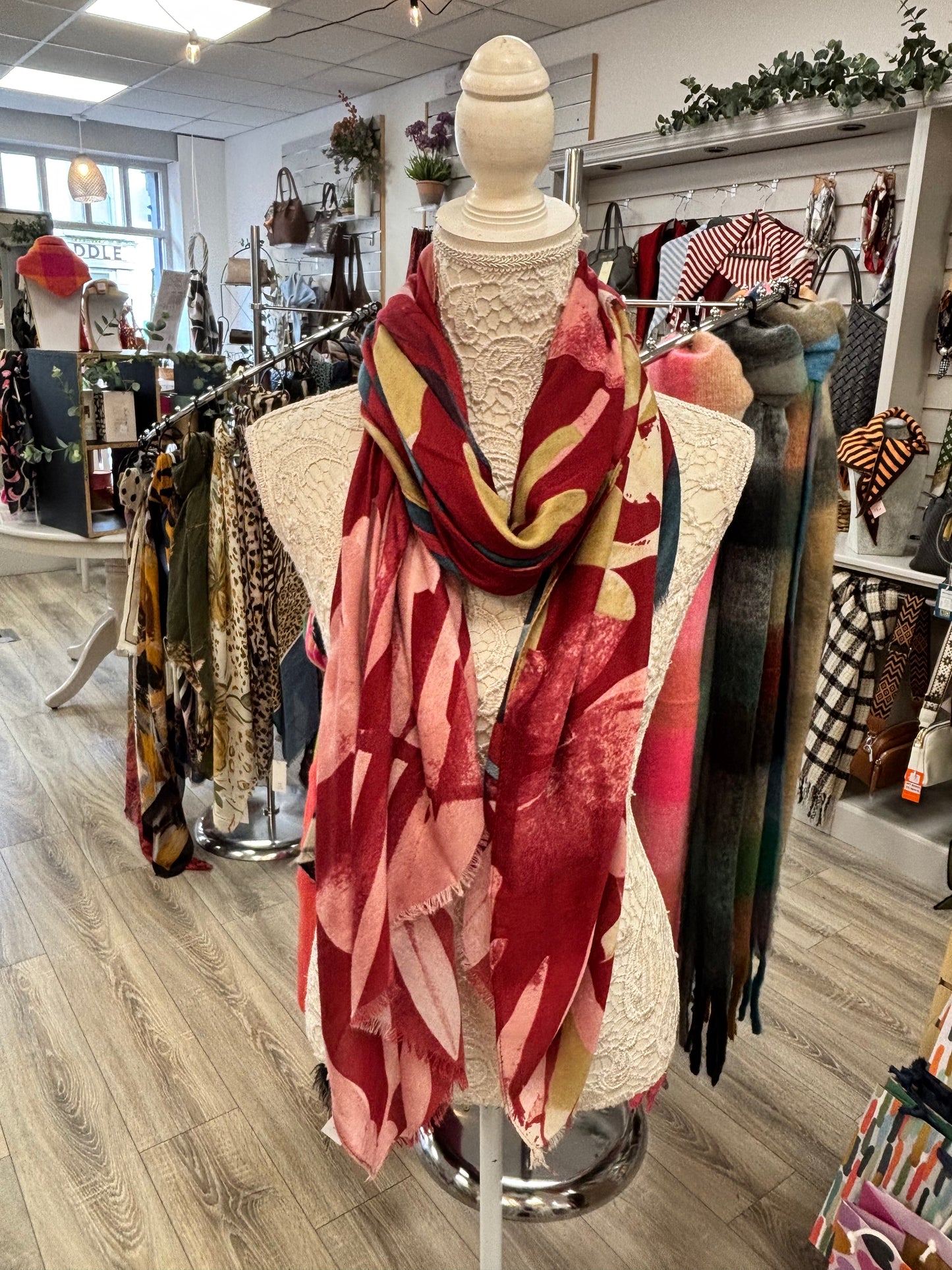 Palm leaf scarf