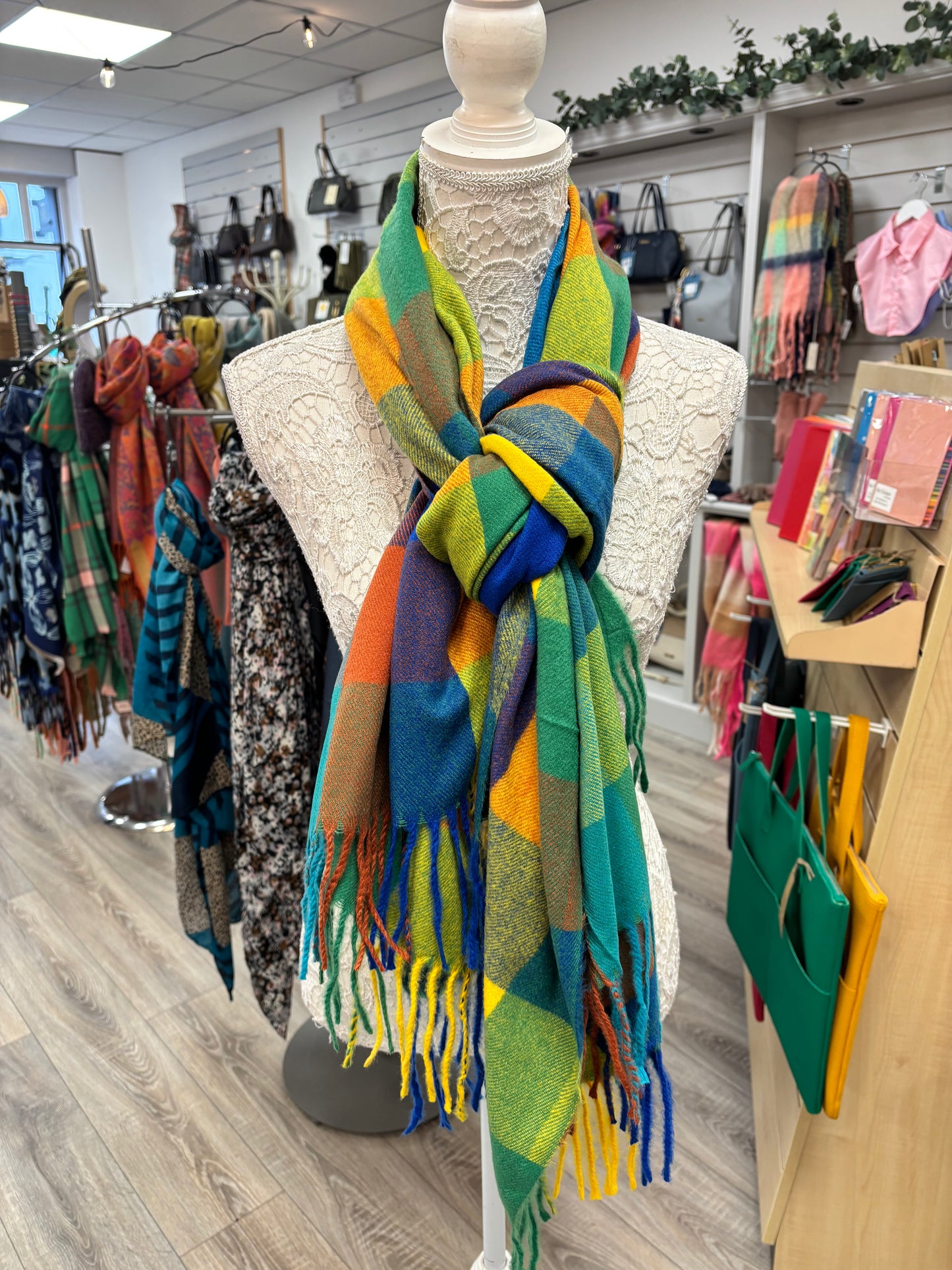 Betty checked scarf