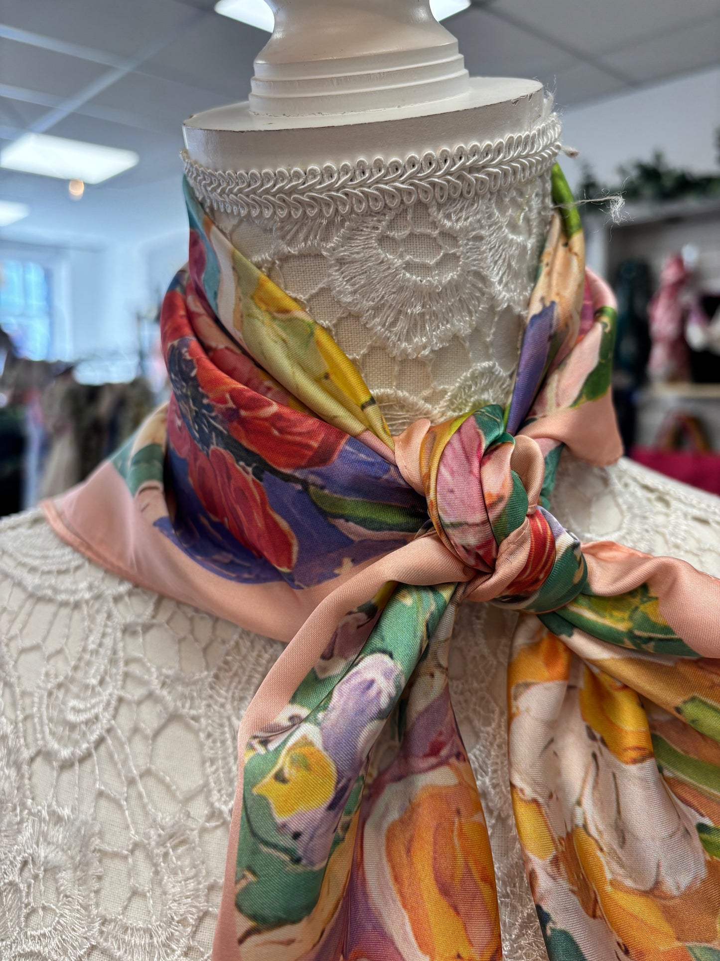 Posie neck scarf