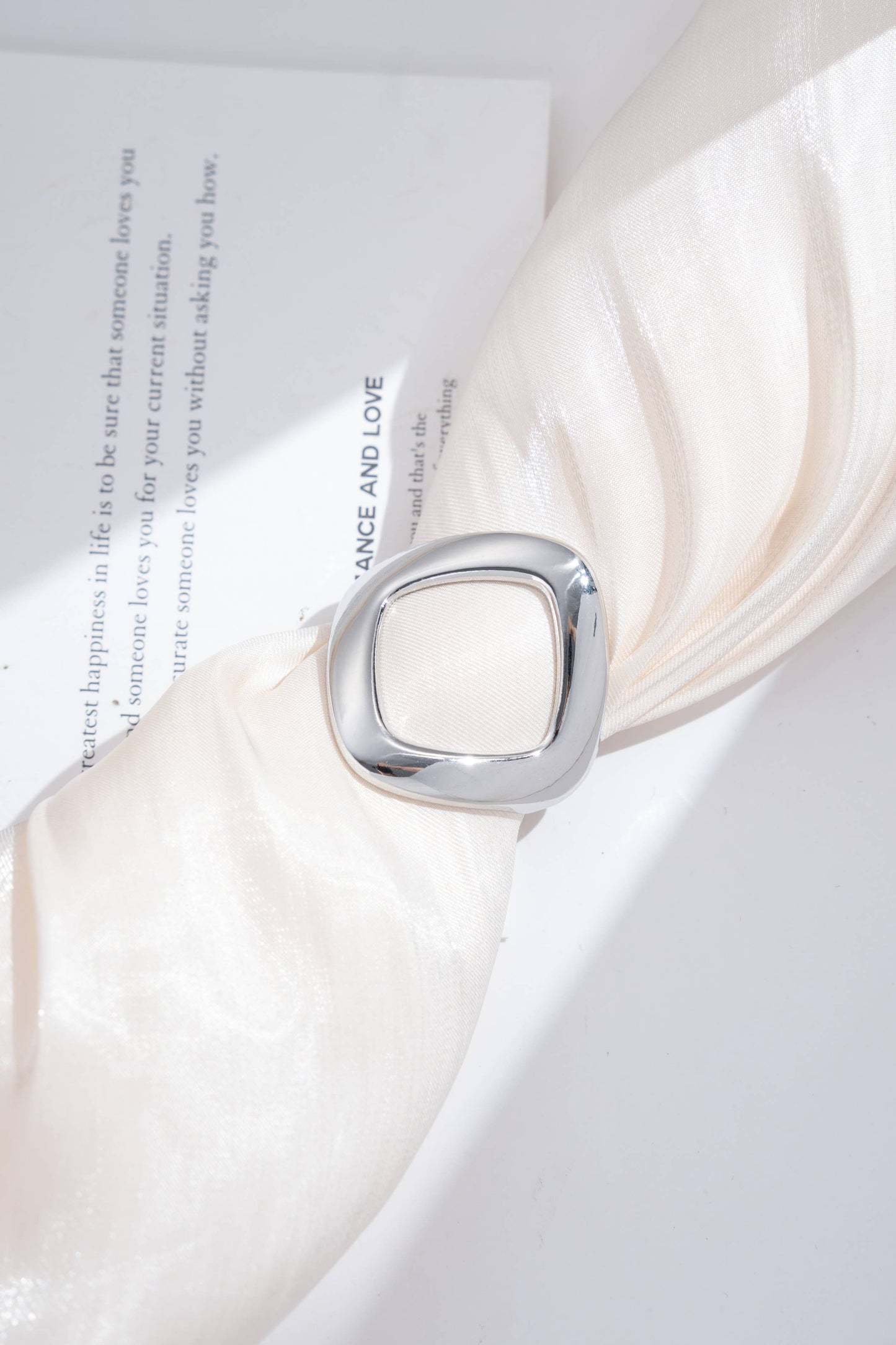 Cher Chic modern- diamond