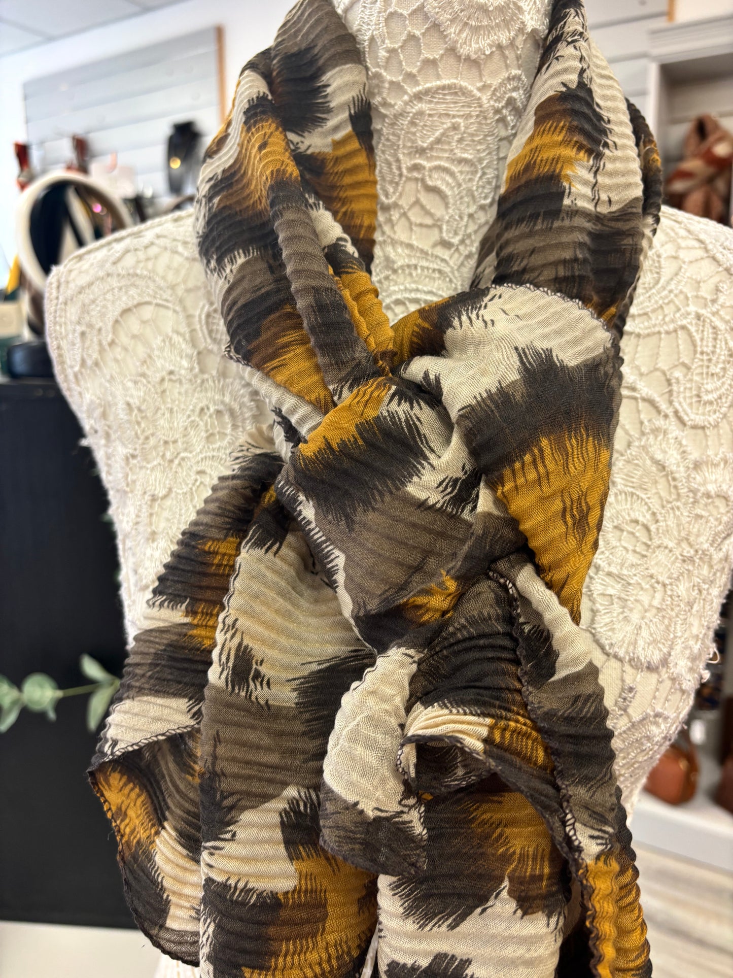 Mona pleaded animal print scarf