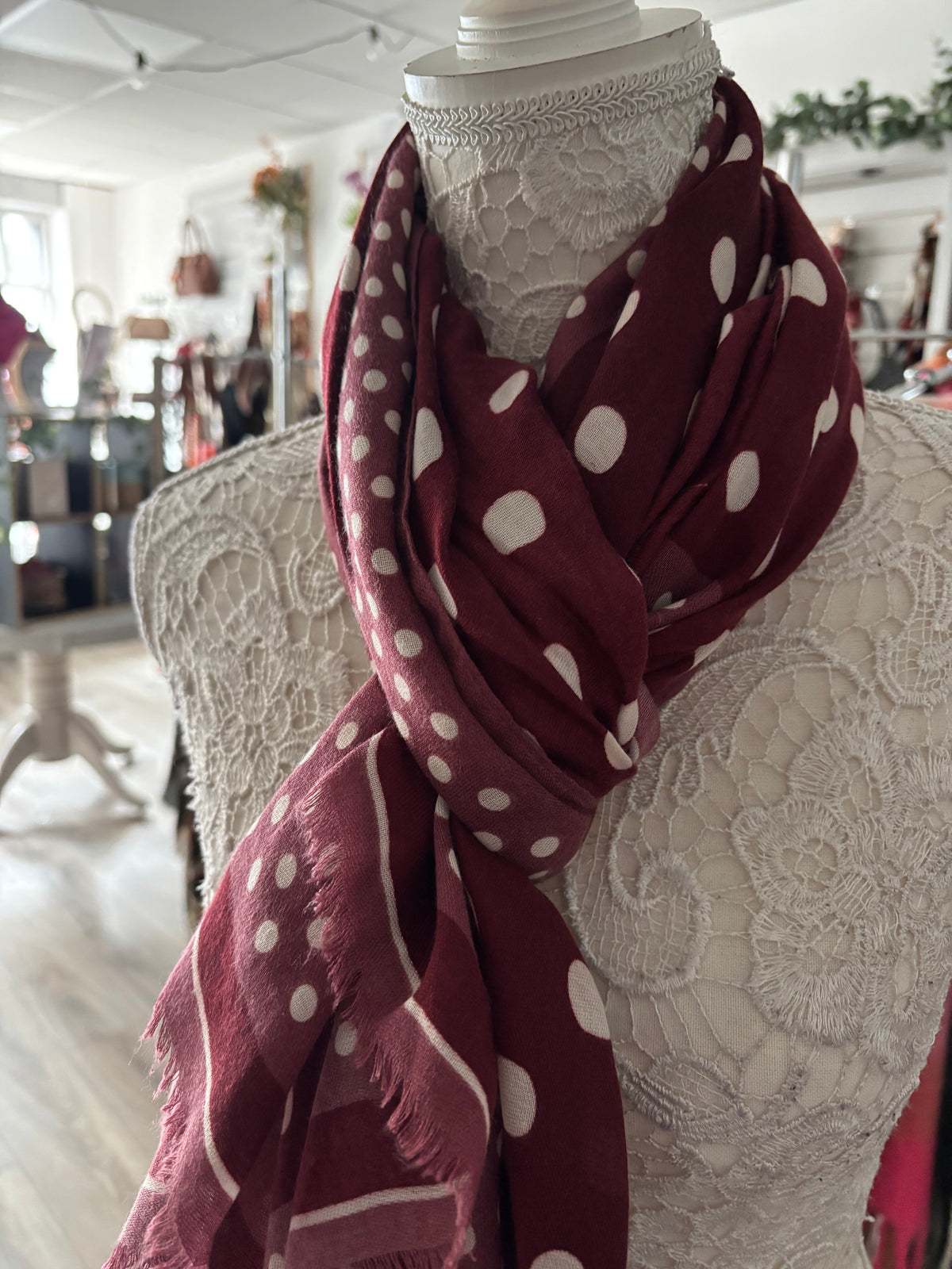 Pricilla dotty scarf