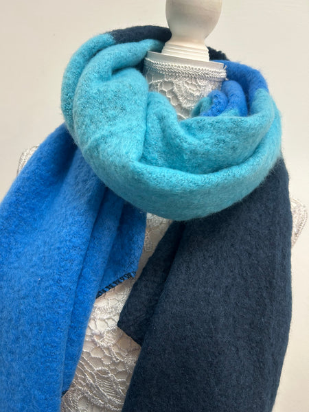 Nora Heavyweight Scarf - Royal Blue/Navy