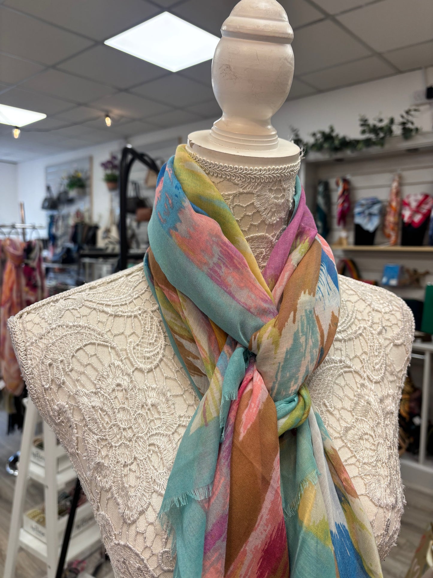 Lindy marble light weight scarf