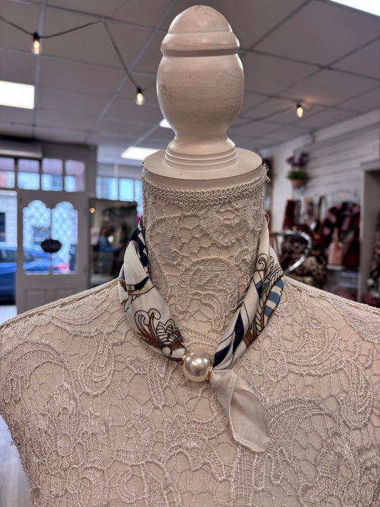 Lola Pearl scarf