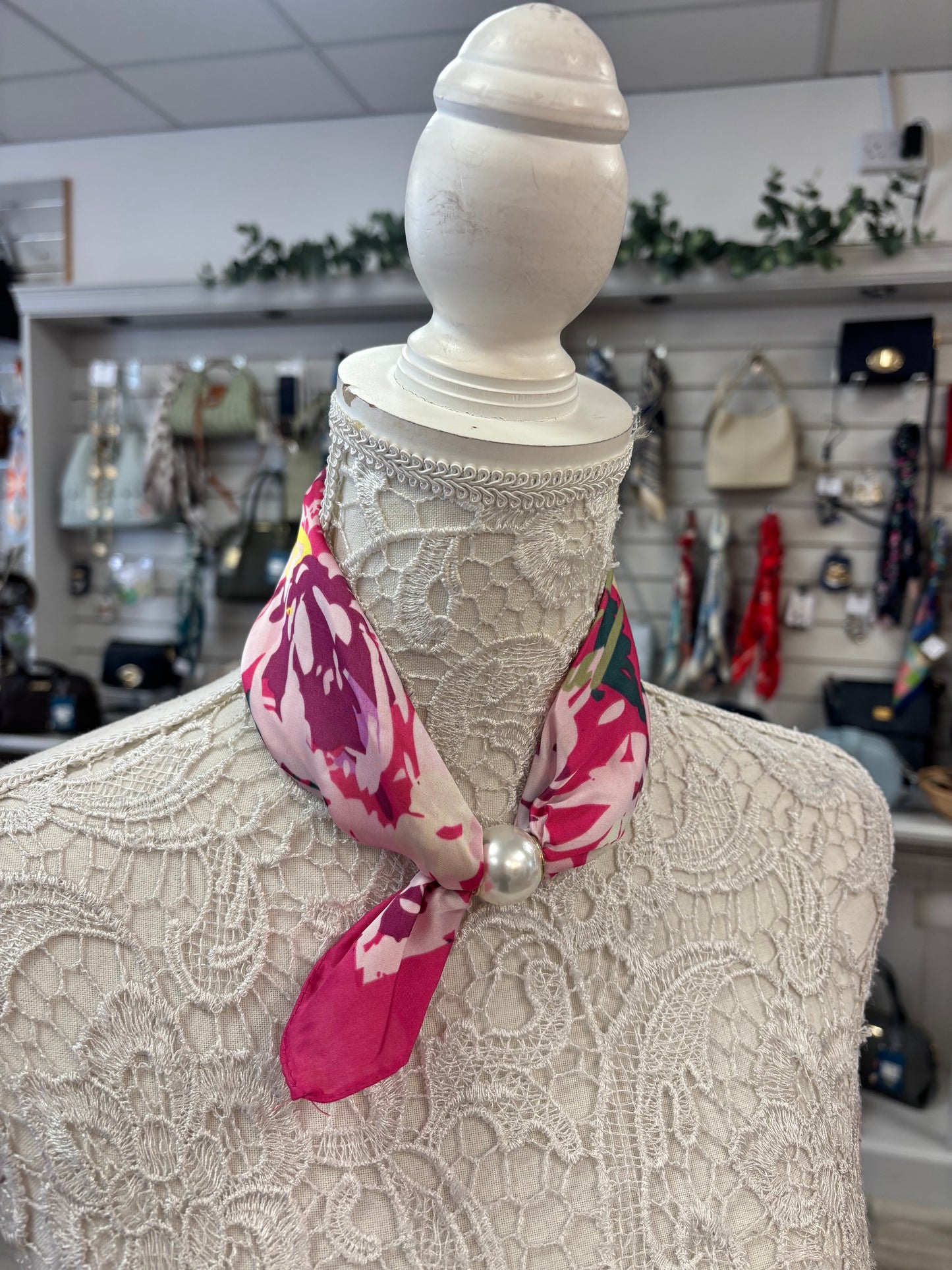 Codi scarf
