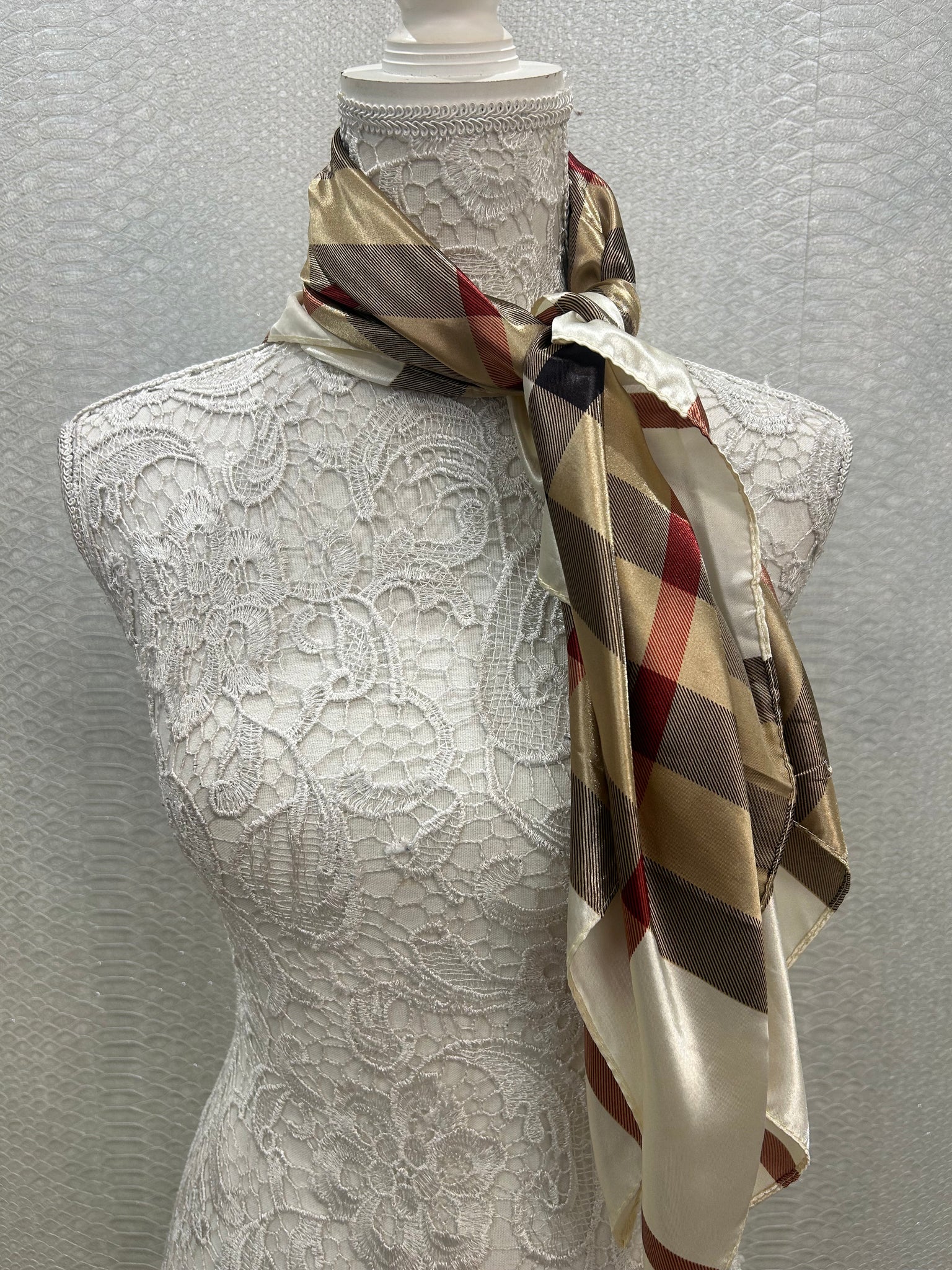 Check print square silky neck scarf