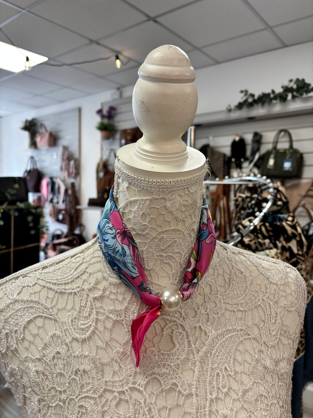 Seren pearl scarf