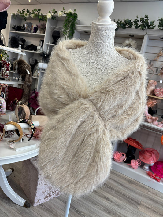 Rita fur wrap