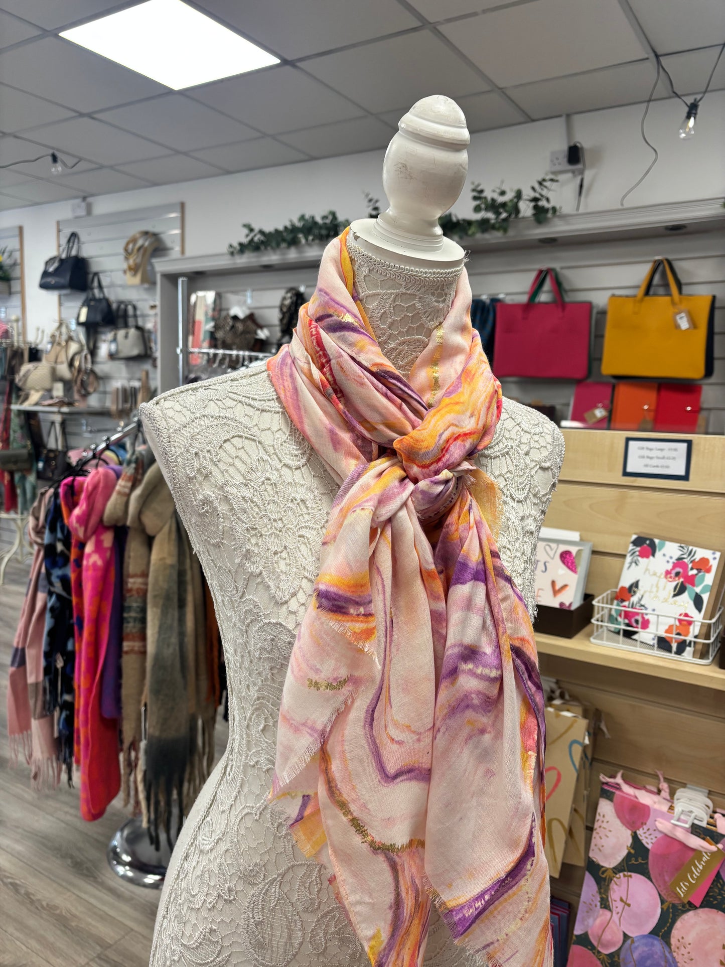 Sheena scarf