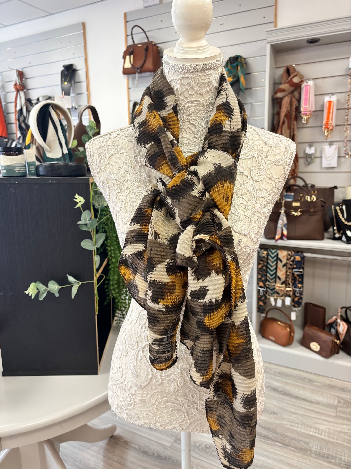 Mona pleaded animal print scarf