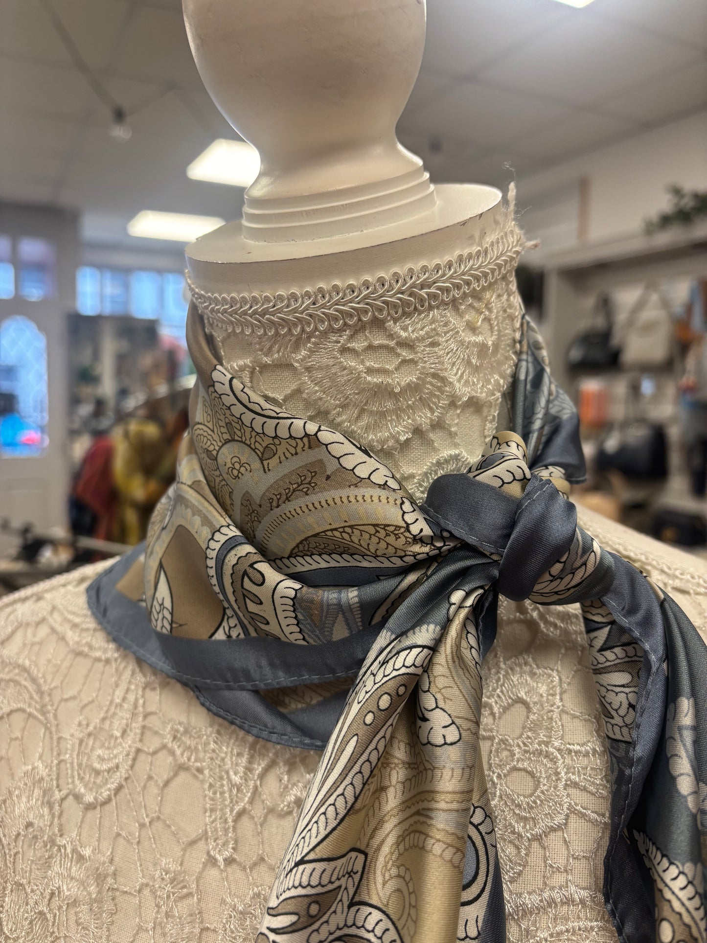 Paige Neck Scarf