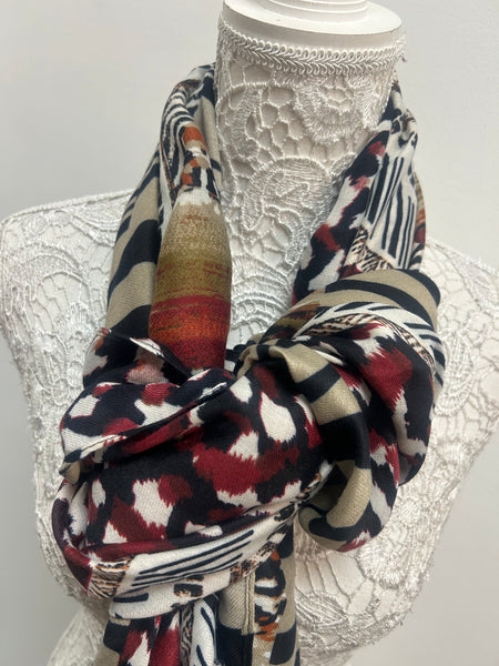 Winnie lightweight scarf