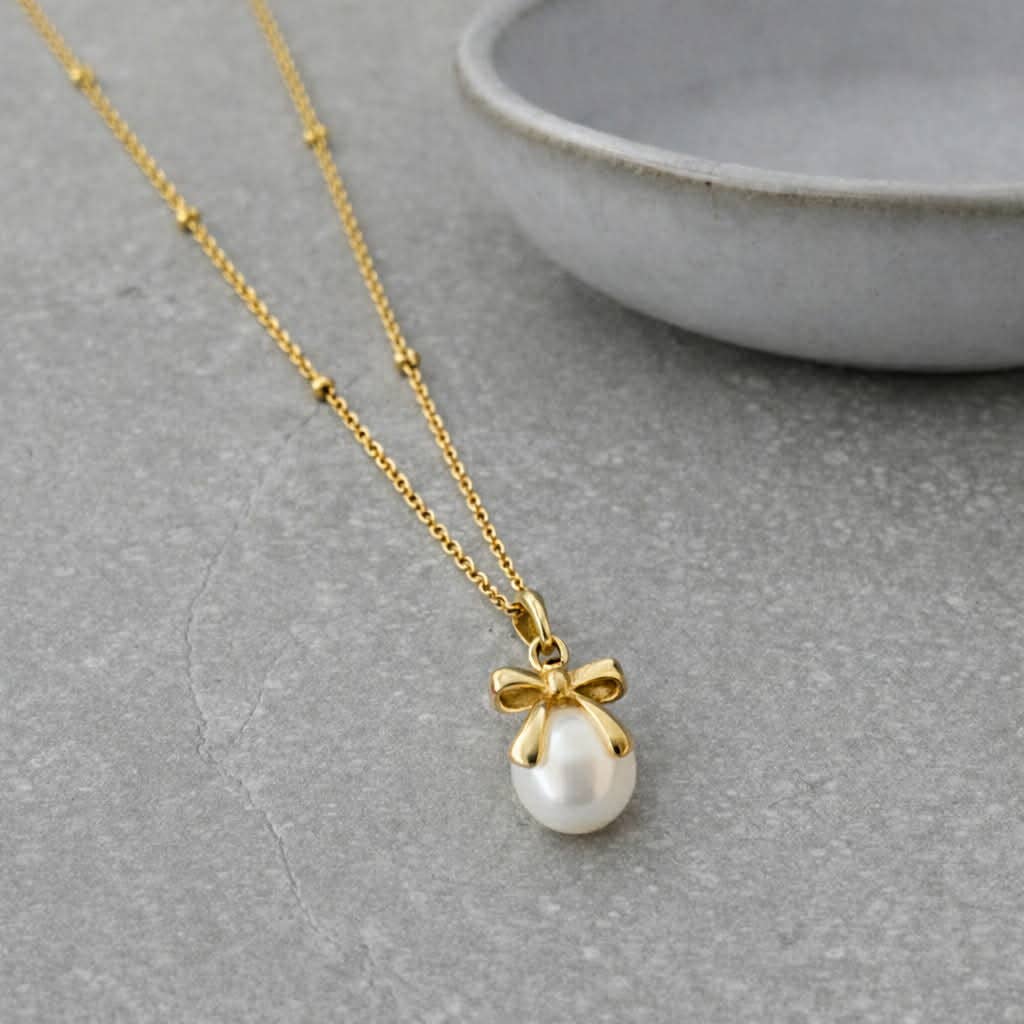 Tarnish Resistant Bow Pearl Necklace
