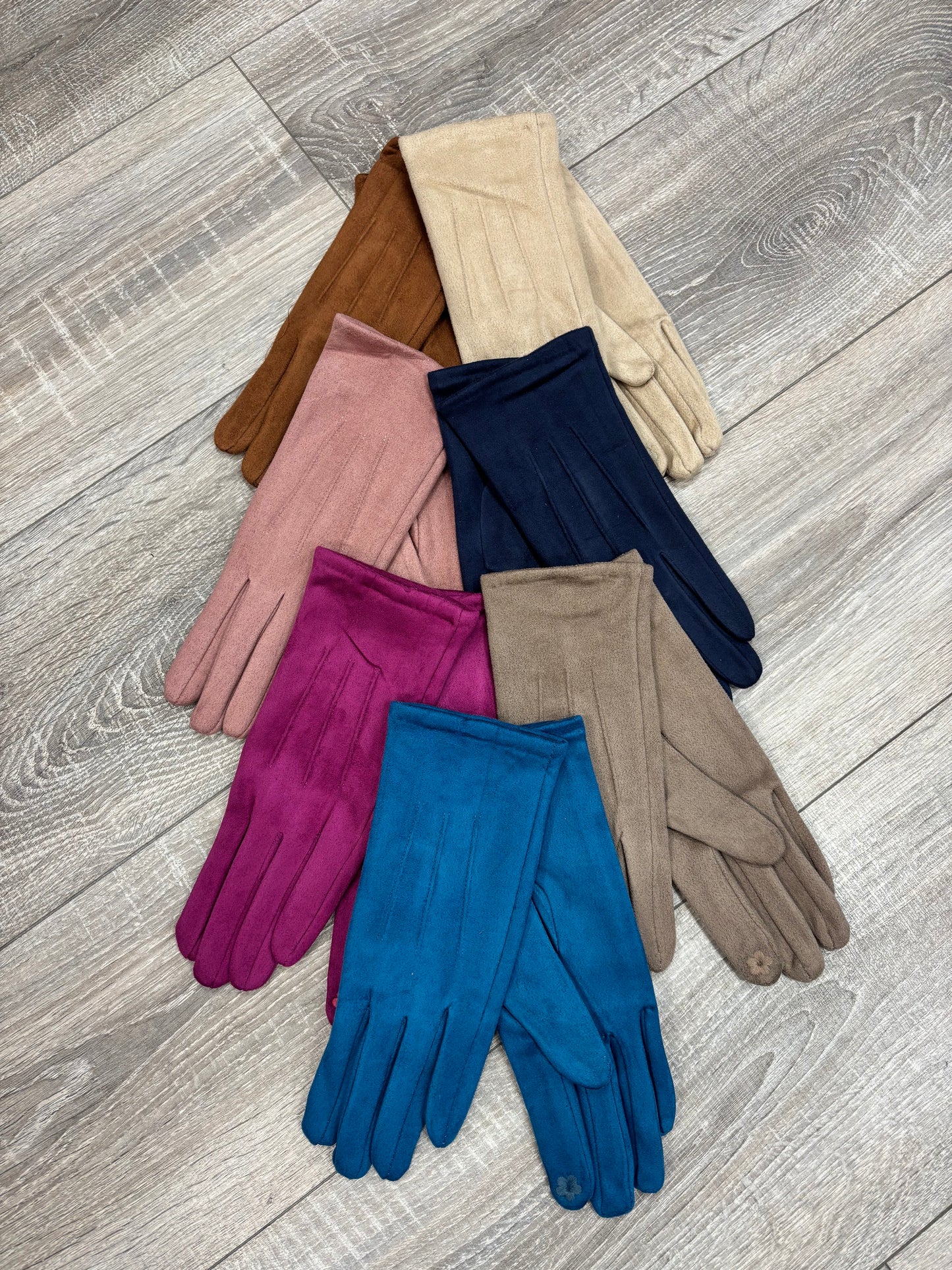 Jess faux suede gloves