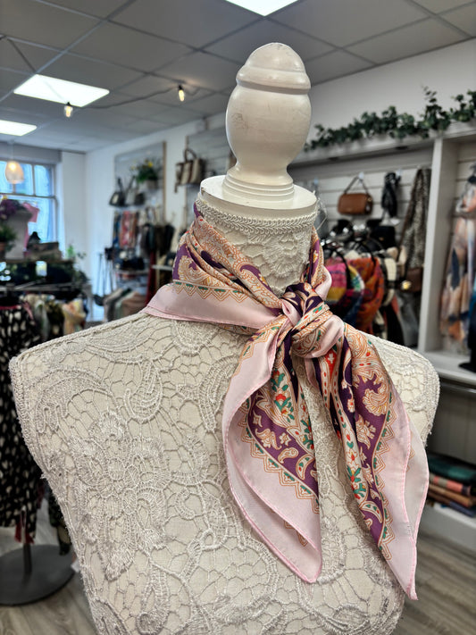 Sheila neck scarf