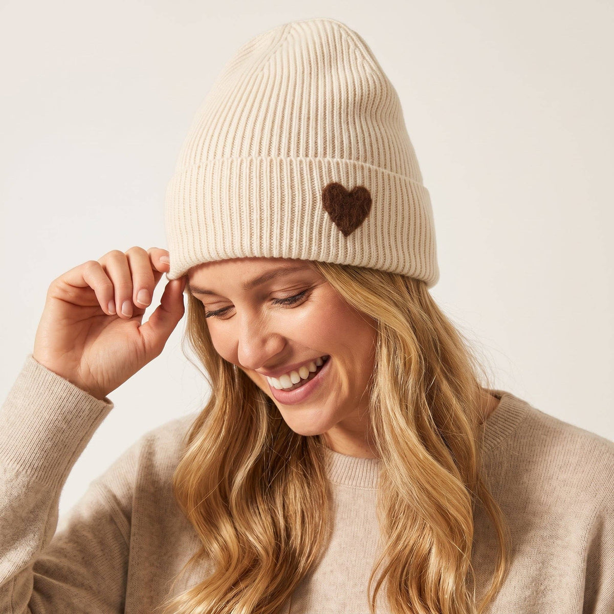 Fran Fluffy Heart Beanie Hat in Cream/Brown