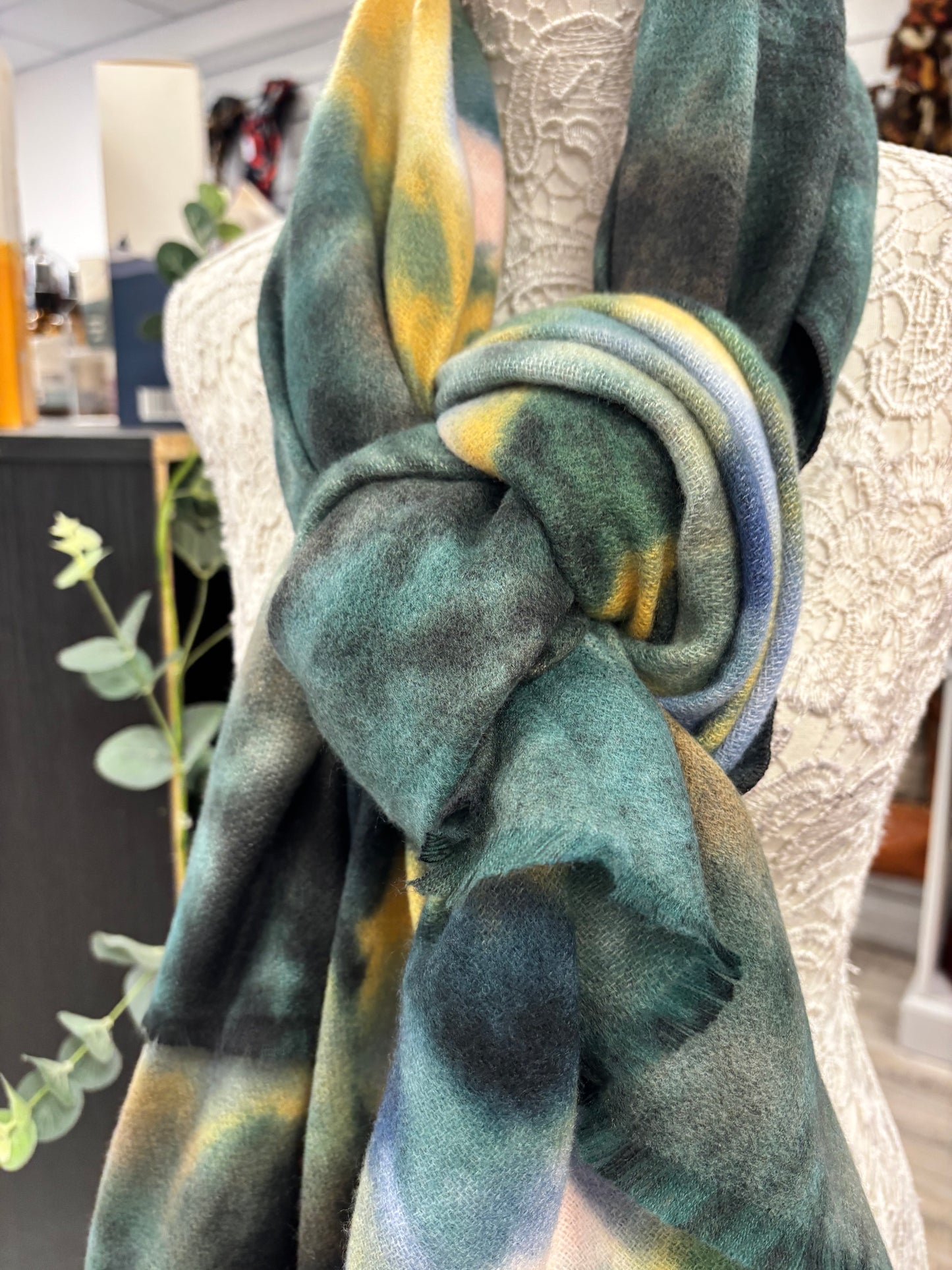 Georgia marble effect scarf