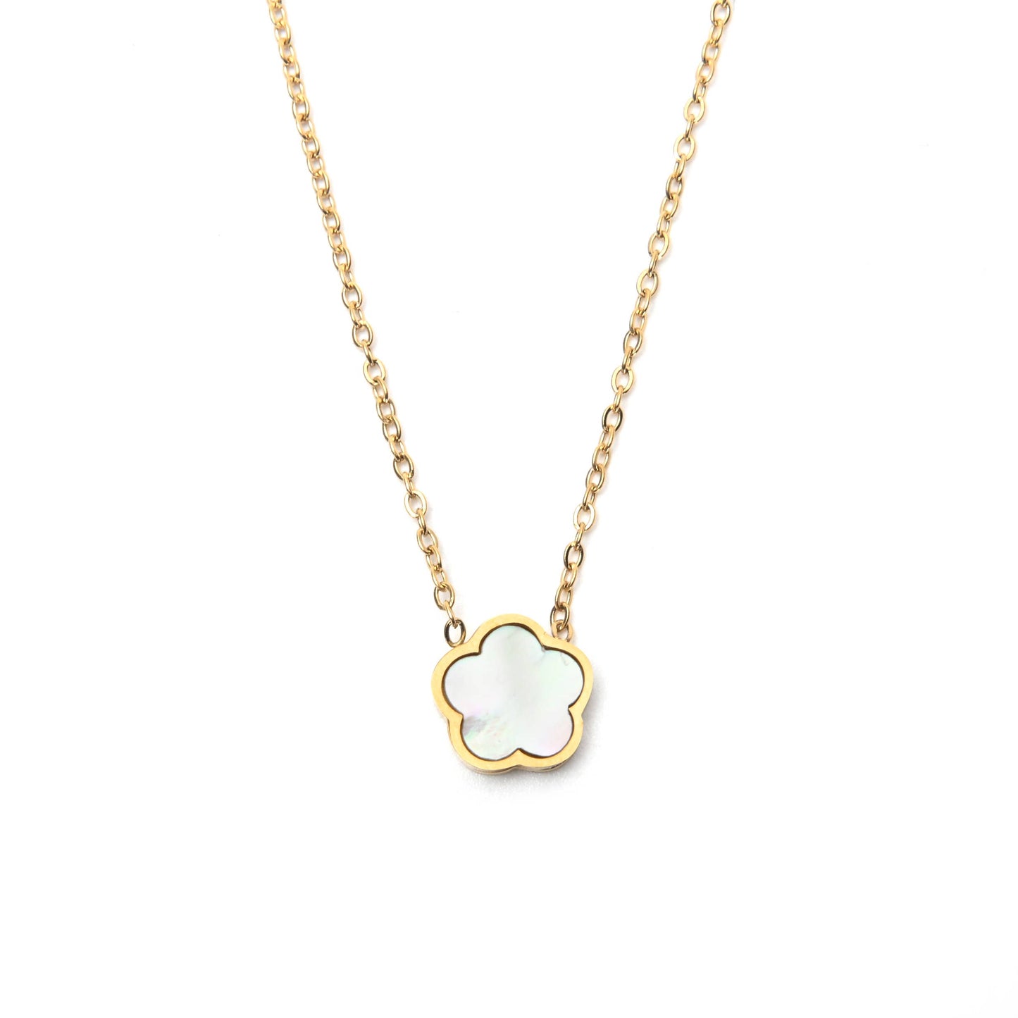 Flower Necklace in Mother of Pearl