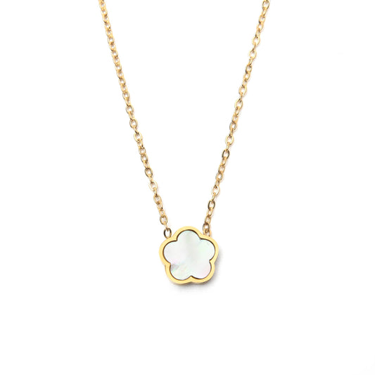 Flower Necklace in Mother of Pearl