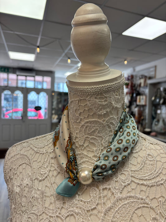 Talia magnetic pearl scarf/necklace