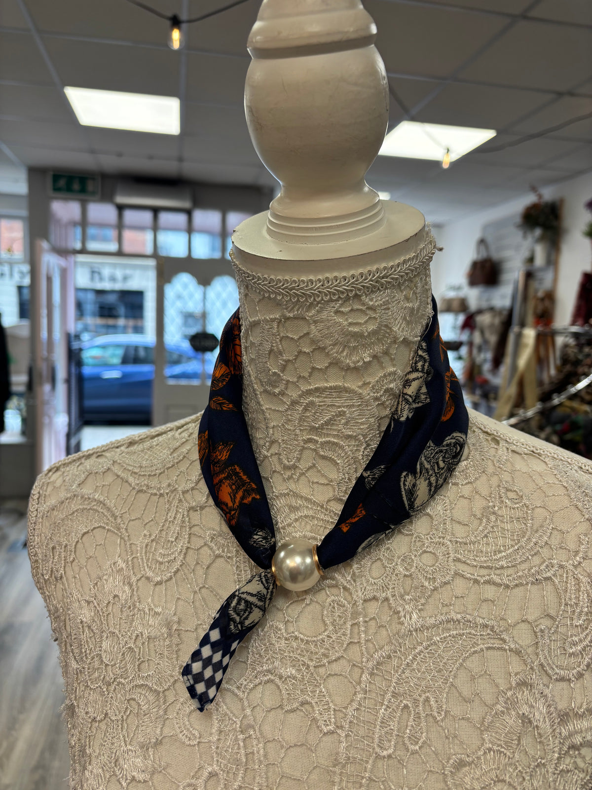 Perri pearl scarf