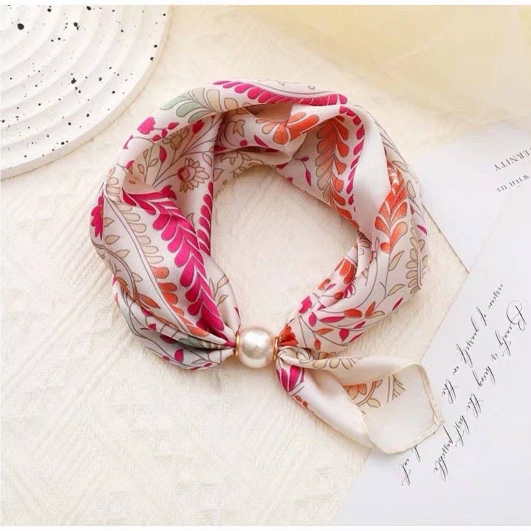 Terri Pearl scarf