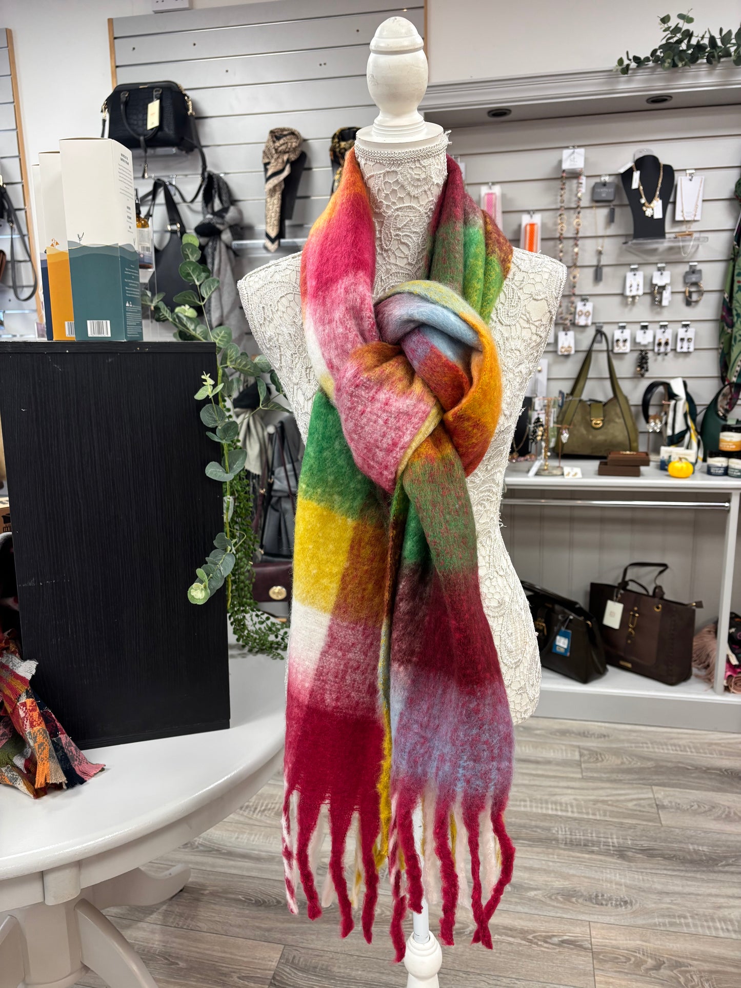 Remi chunky blanket scarf