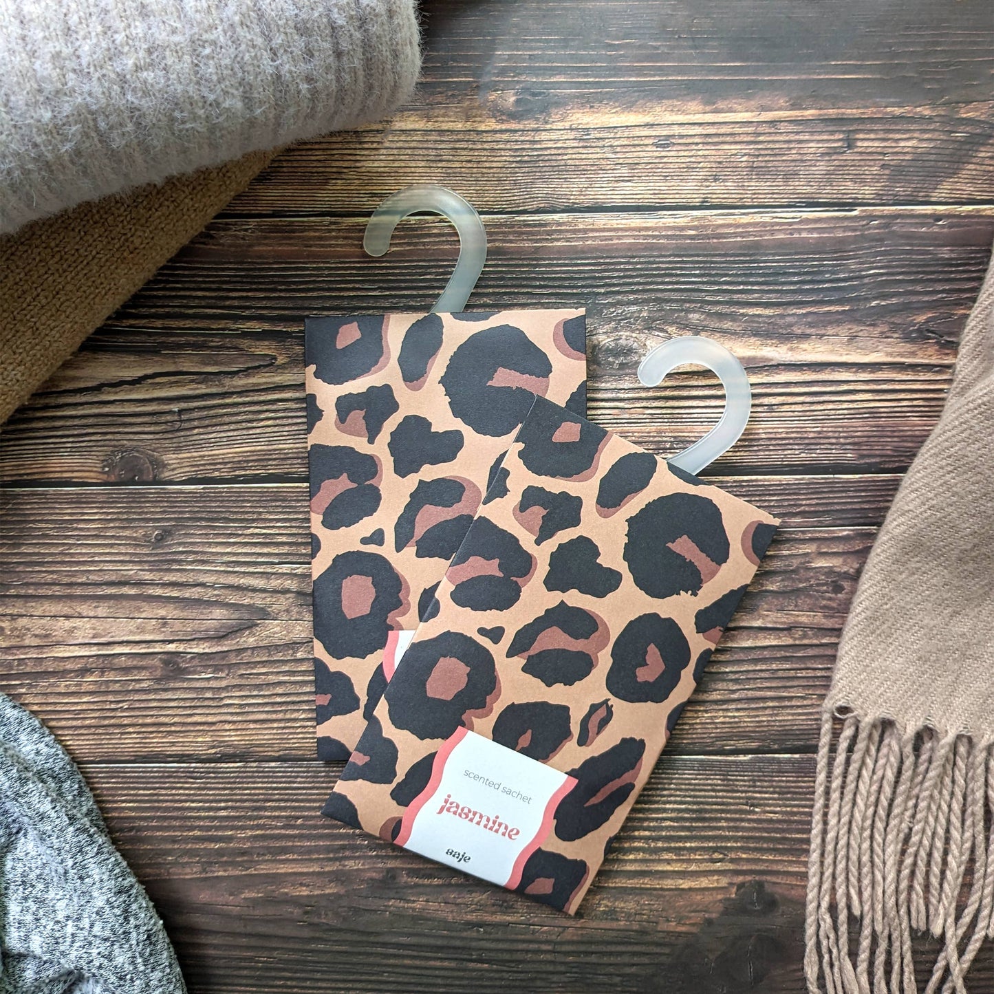 Saje Scented Hanging Sachets - Jasmine