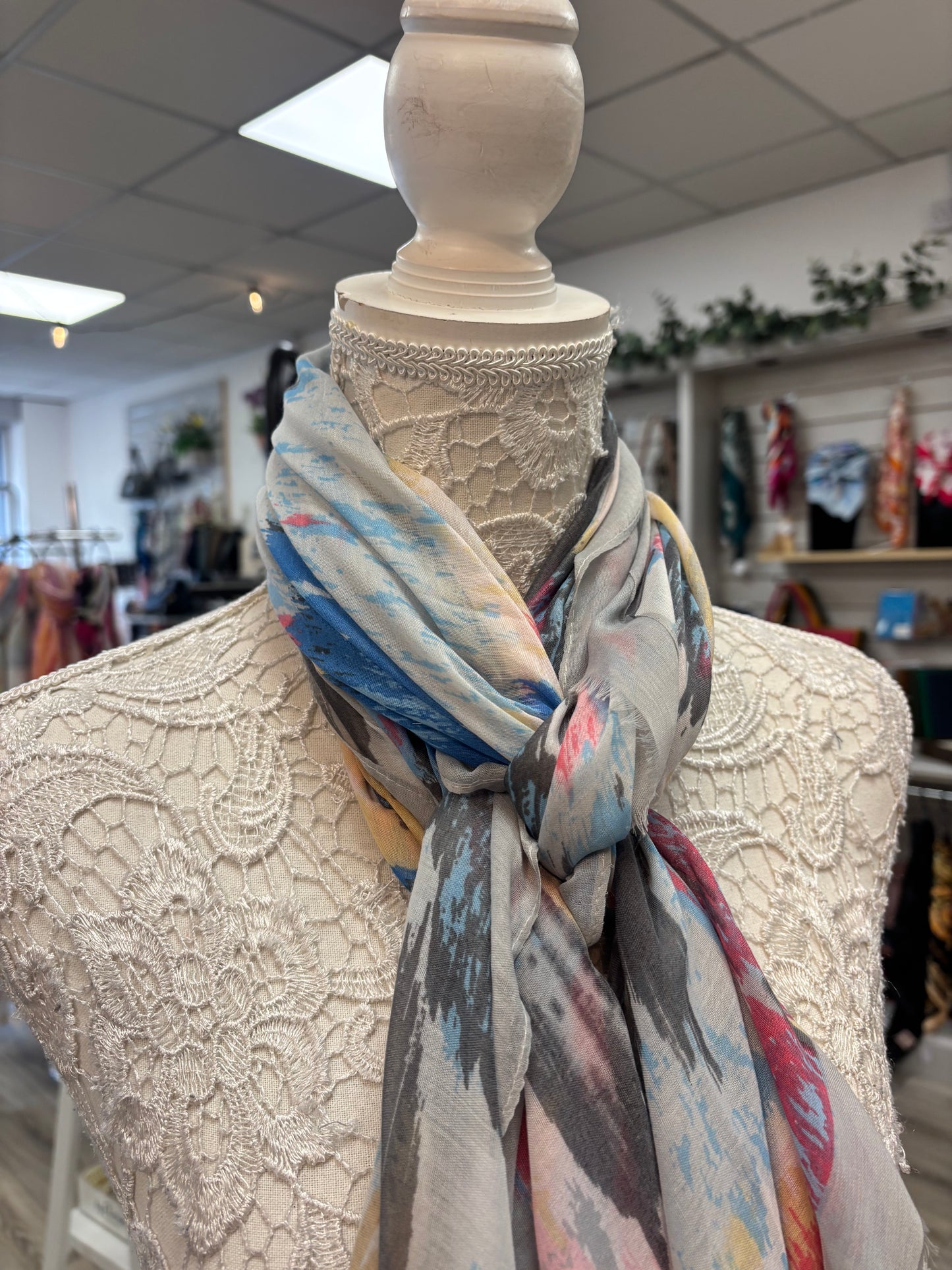 Lindy marble light weight scarf