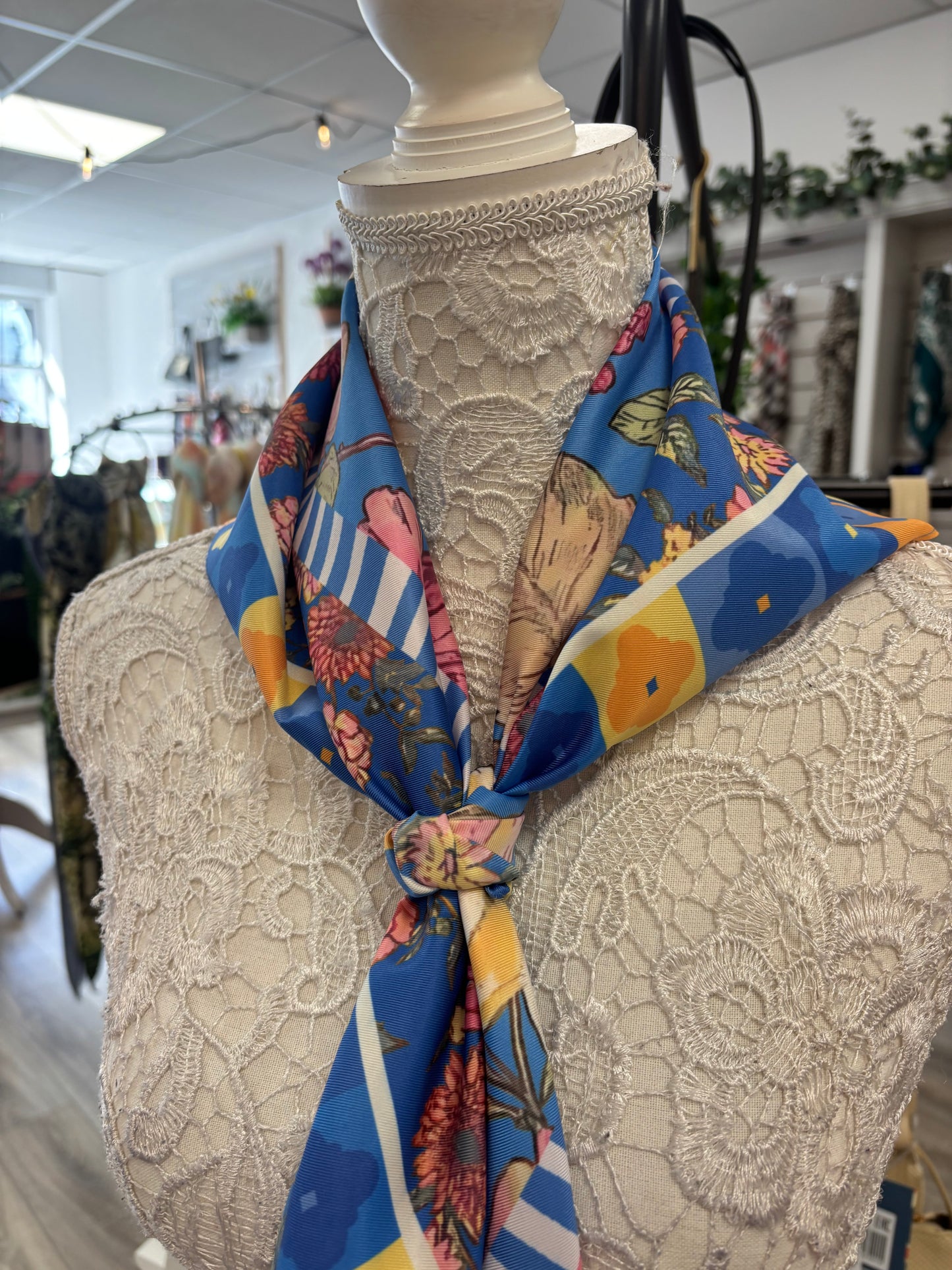 Annie scarf