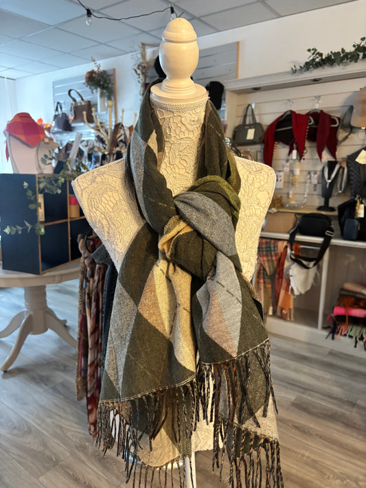 Wren Green mix Argyle patterned scarf