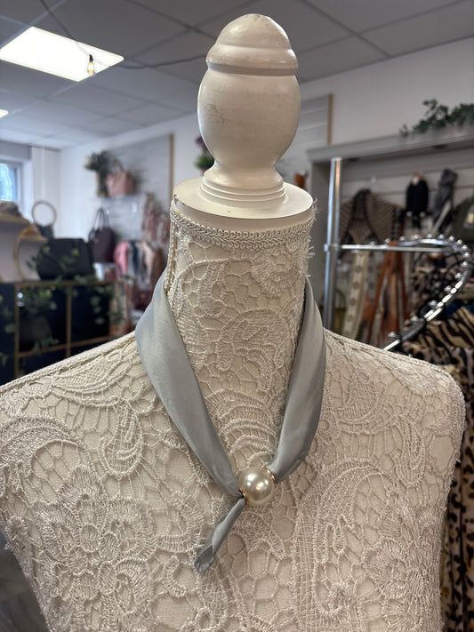 Hetty Pearl scarf
