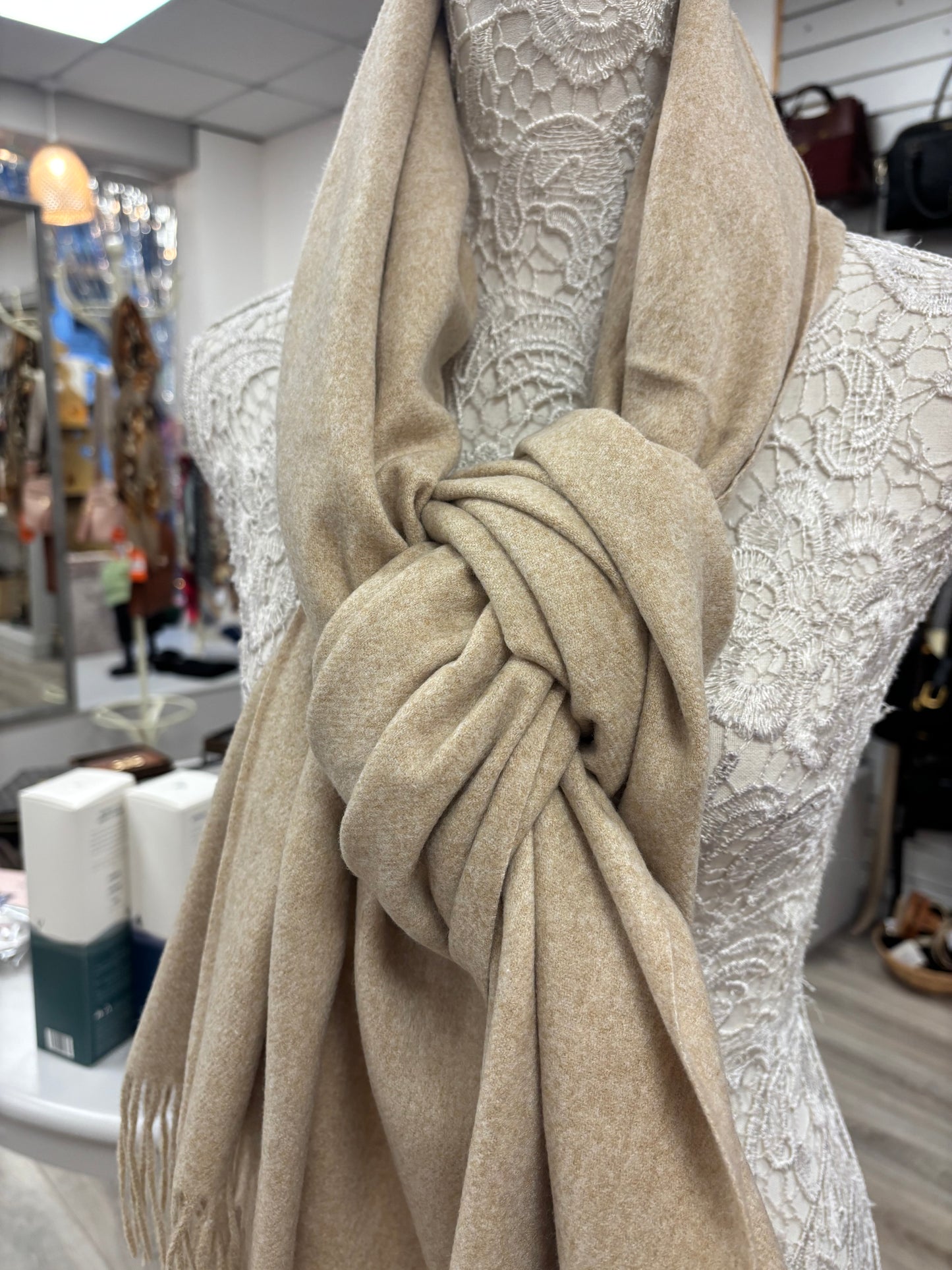 Savi plain tassel scarf