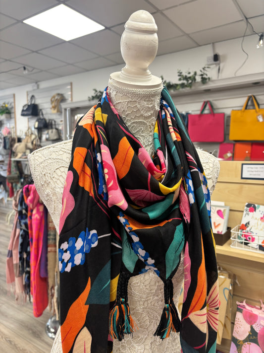 Lara tassle scarf