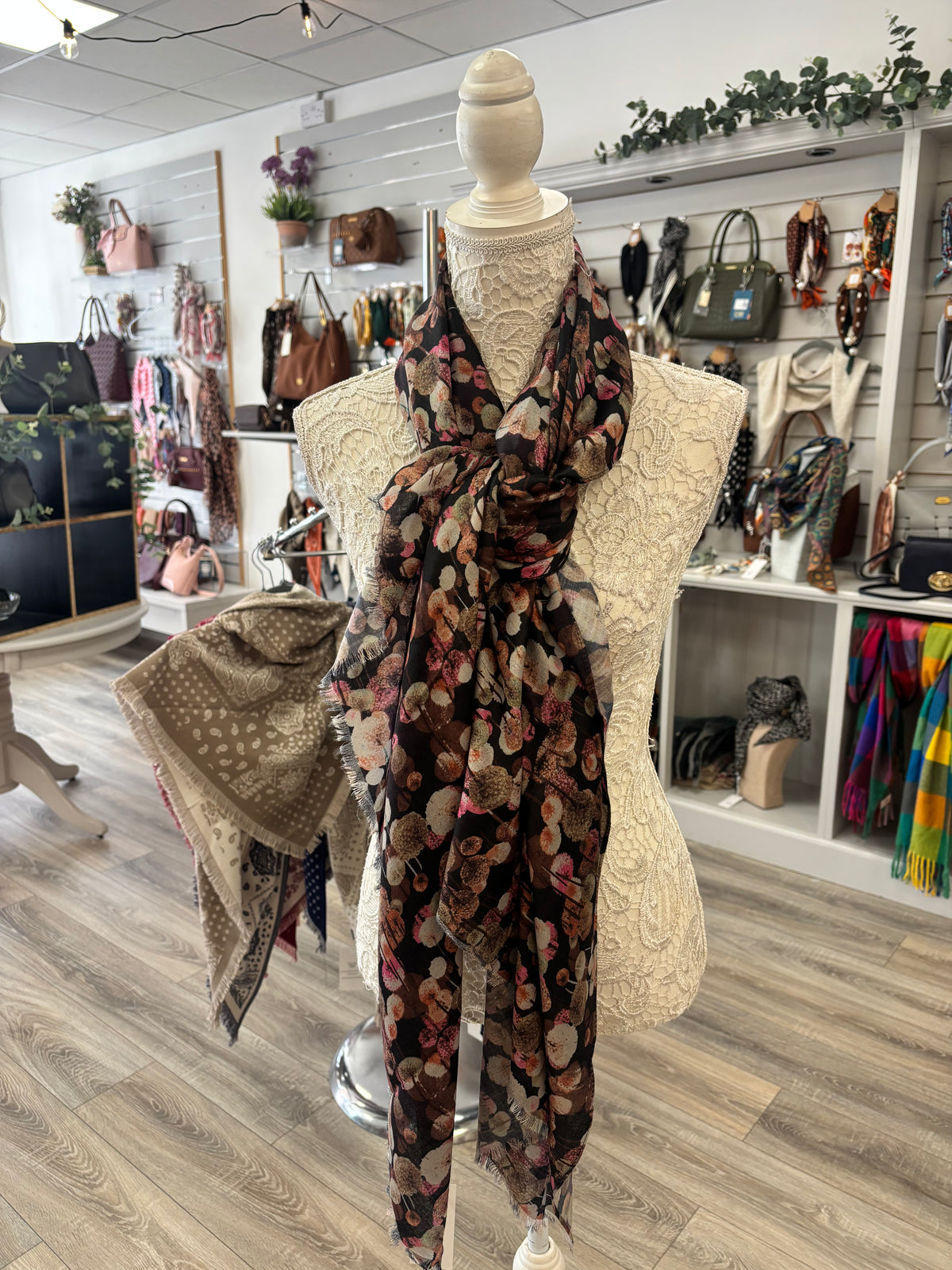Emmi Autumn Pink mix scarf