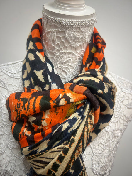 Winnie lightweight scarf