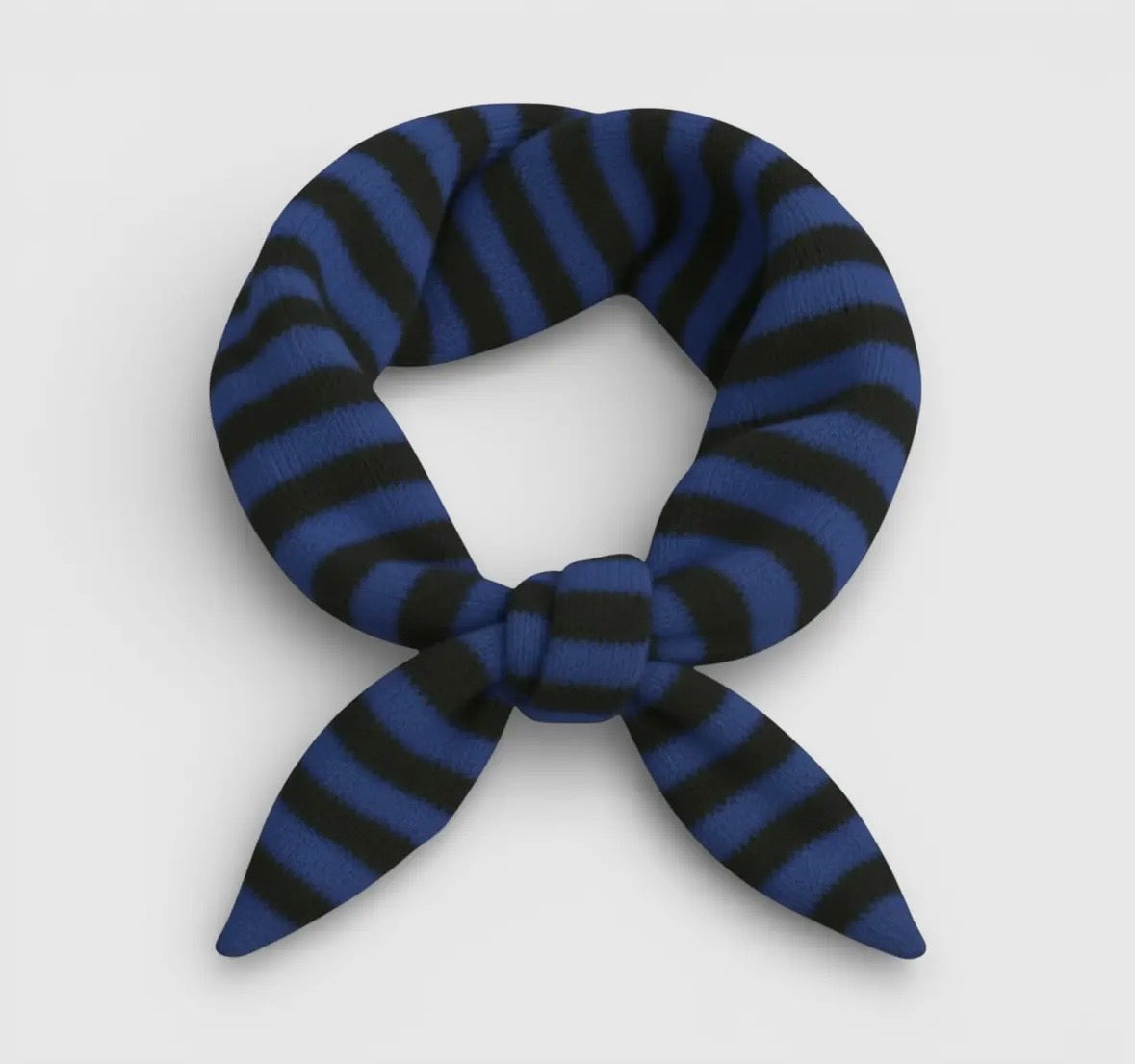 Delta fine knit scarf