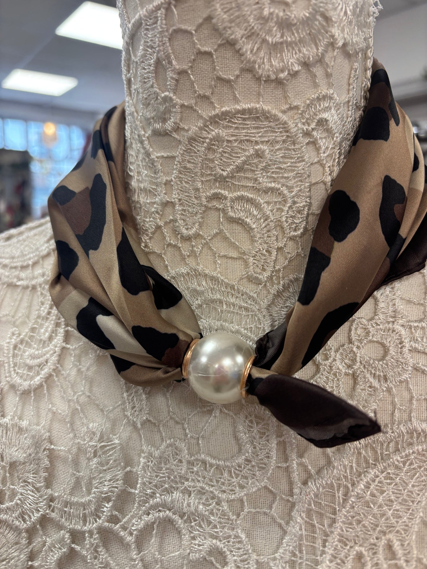 Allie Pearl scarf